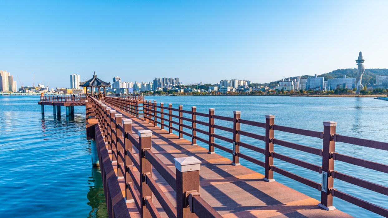 7-Day the East Coast of South Korea Romantic and Leisurely Tour.