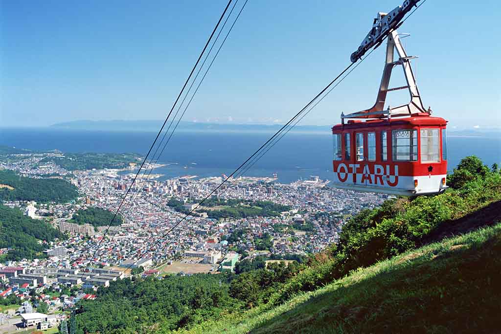4-Day Hokkaido Casual Spring Day Tour
