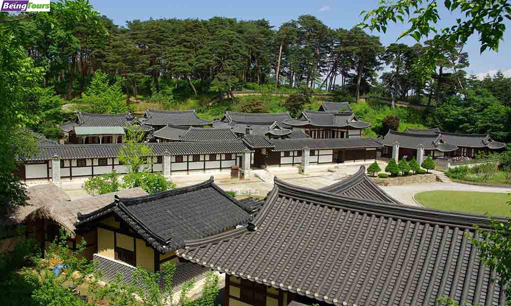 江陵-船桥庄-Gangneung-Seongyojang-House-Manor.jpg