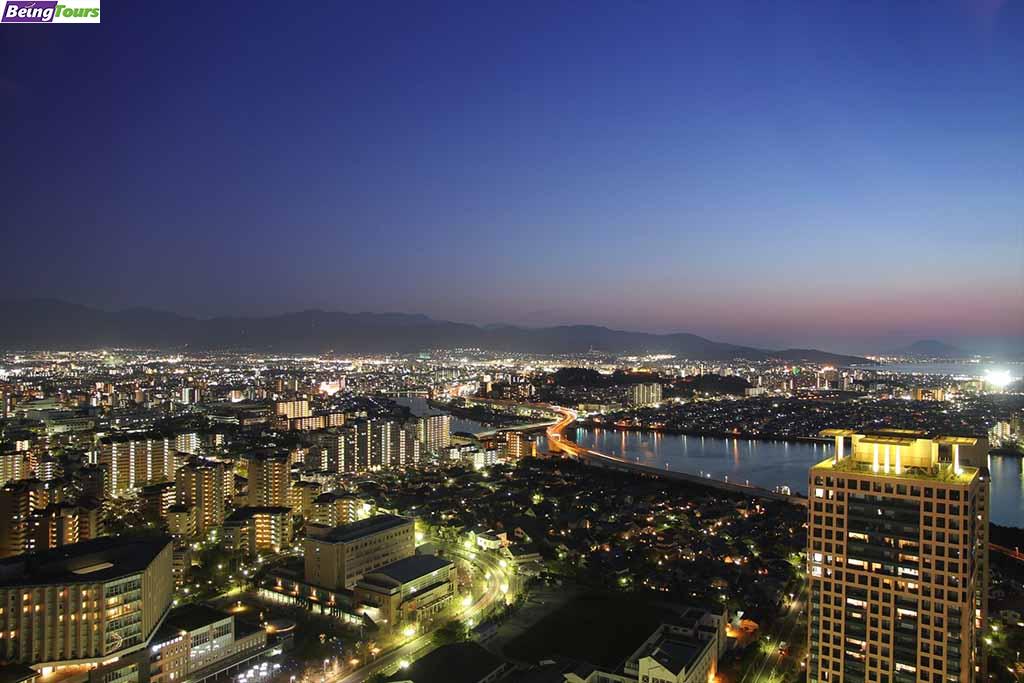 Fukuoka-Tower-Night-View-Fukuoka-Kyushu.jpg