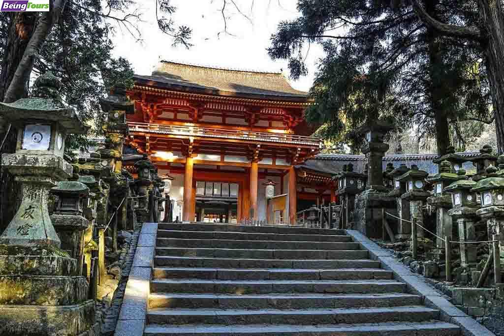 奈良-Nara-Kasuga-Shrine-03b.jpg