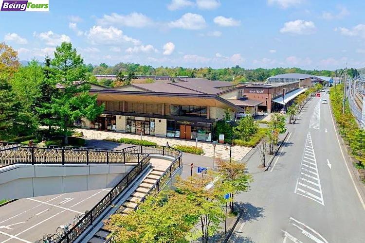 Karuizawa-Prince-shopping-Plaza-Summer-Nagano.jpg