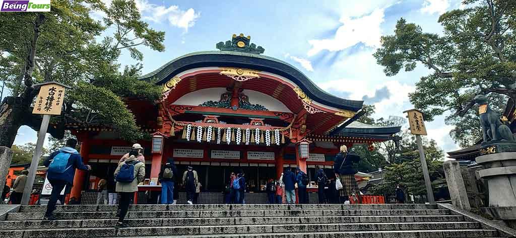 UNSECO-Fushimi-Inari-Shrine-Kyoto.jpg