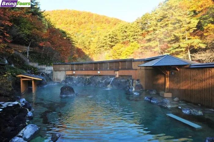 Hakone-Hot-Spring.jpg