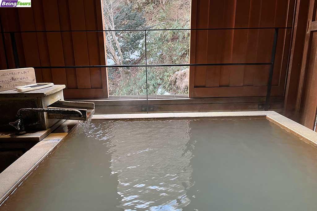 Hot-Spring-Noboribetsu-Tokinoya-02.jpg