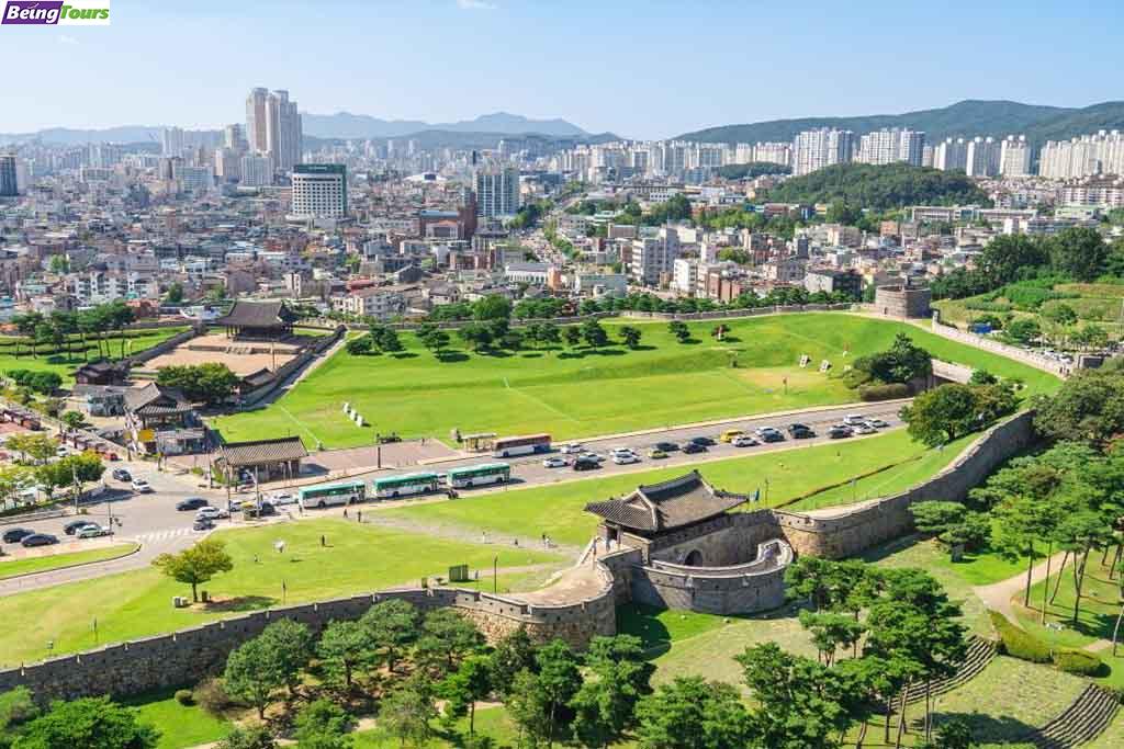 水原华城-Suwon-Hwaseong-Fortress-01.jpg