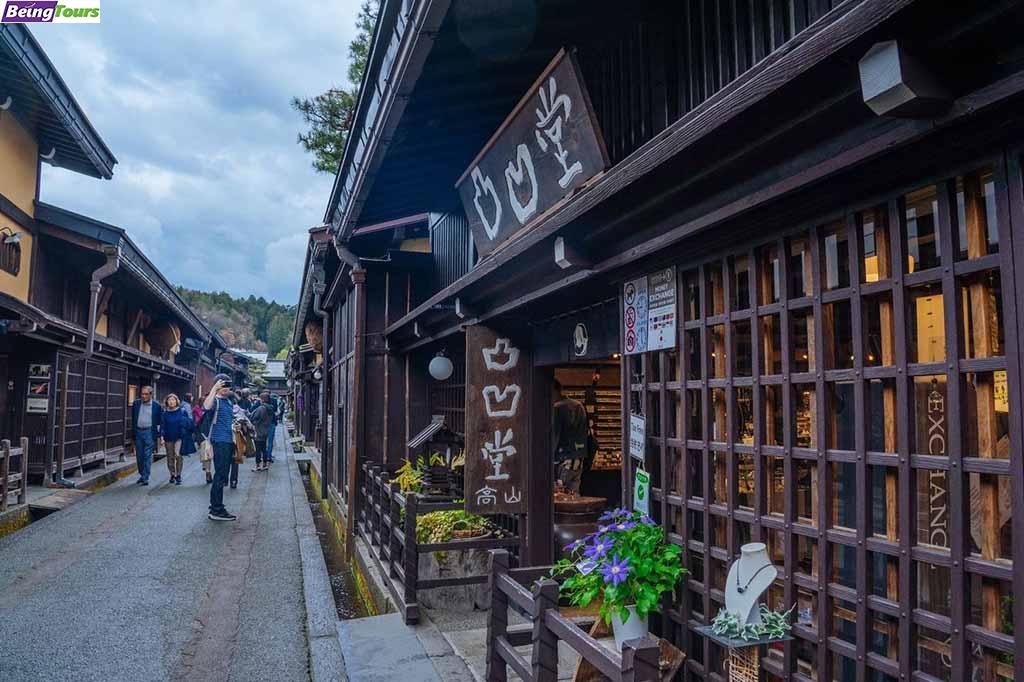 Takayama-Sanmachi-District.jpg
