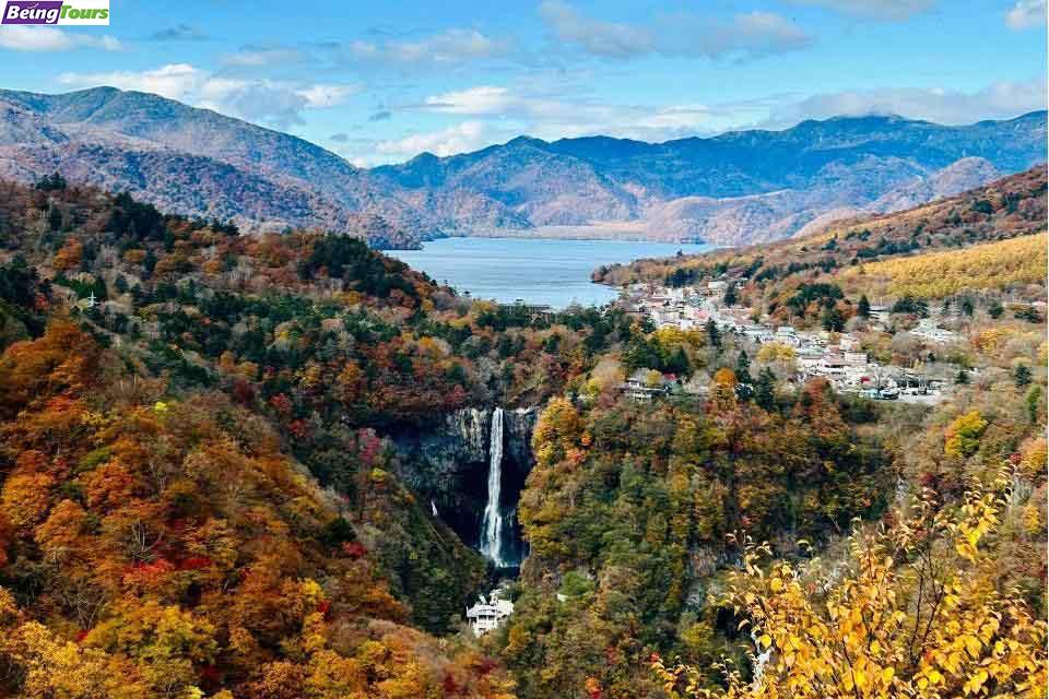 Lake-Chuzenji-Kegon-Falls-Nikko.jpg